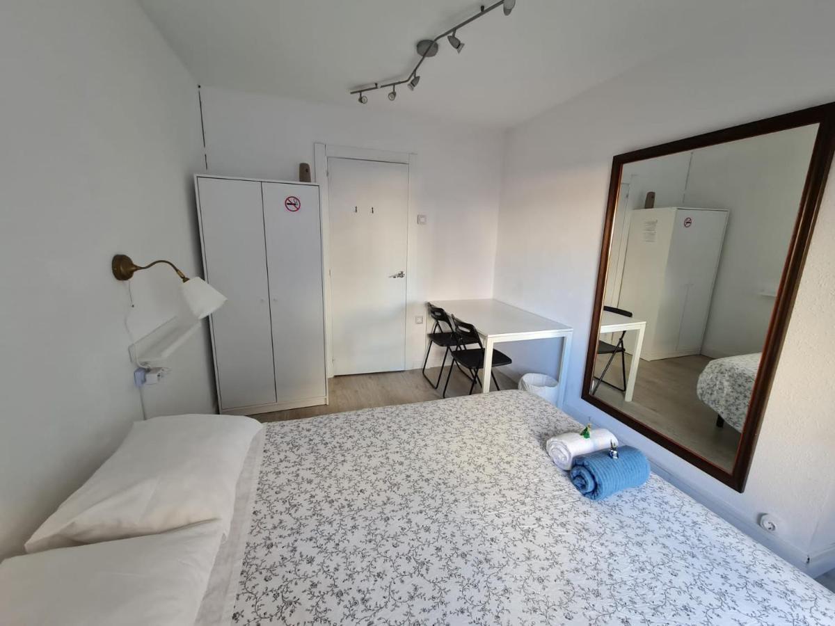 Alojamiento Can Buxeres L'Hospitalet de Llobregat Exterior photo